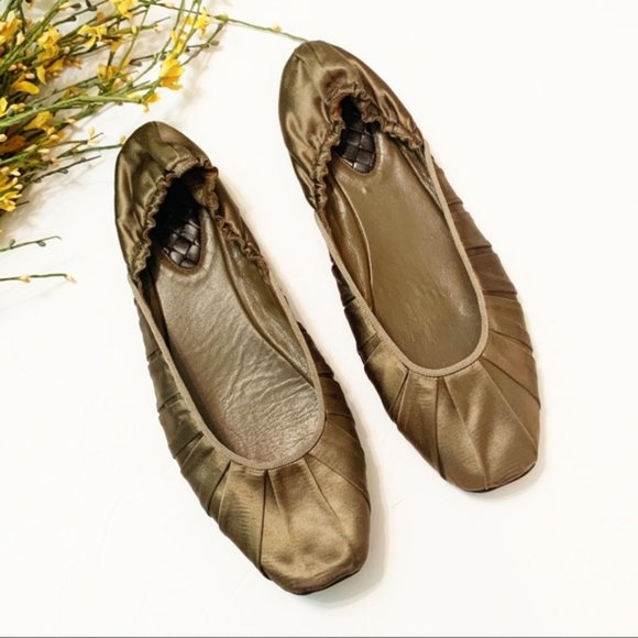Bottega Veneta Square Toe Satin Flats Olive 40 - Picture 1 of 8